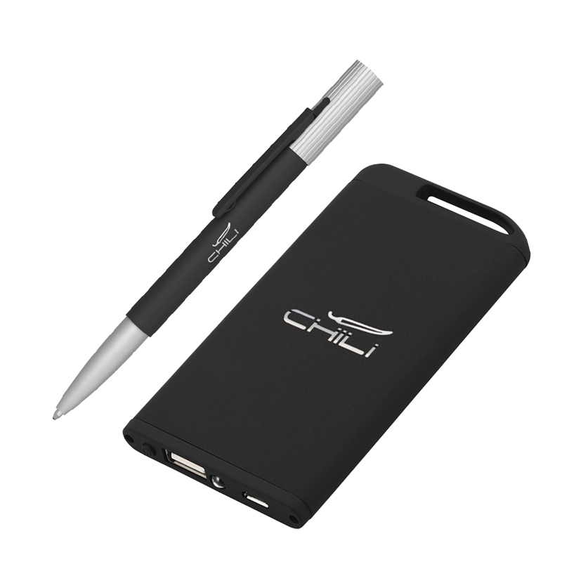 Набор ручка "Clas" + зарядное устройство 4000 mAh в футляре, покрытие soft touch, цвет черный