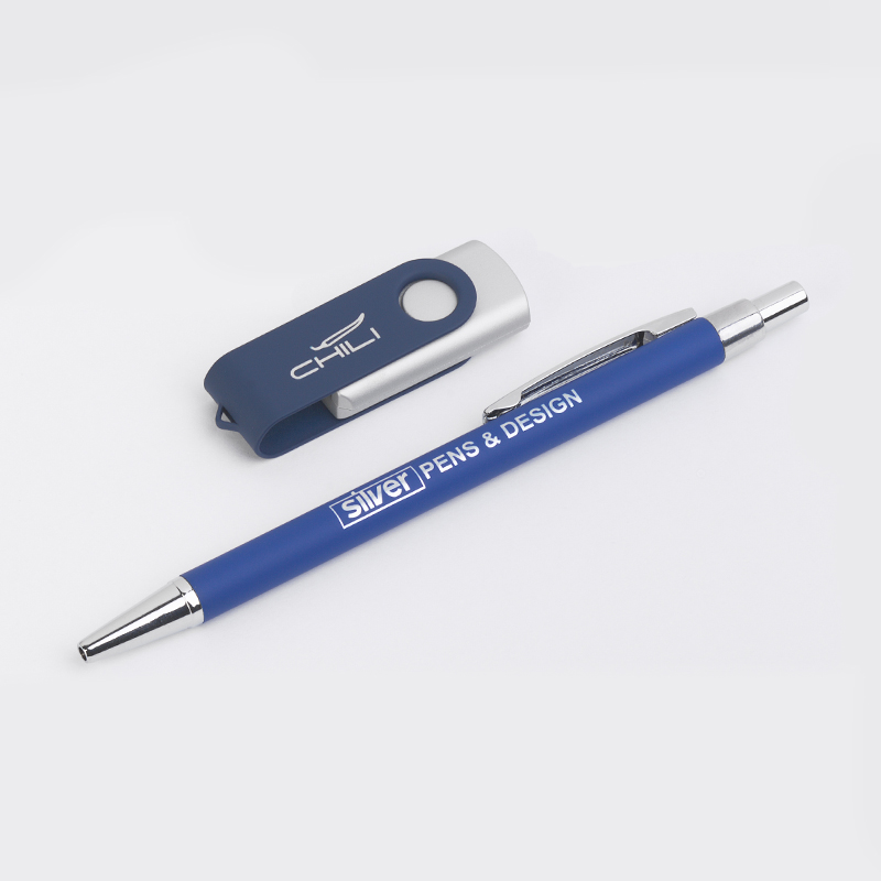 Образец набора ручка "Ray" + флешка "Vostok" (без чипа), темно-синий, покрытие soft touch, цвет темно-синий