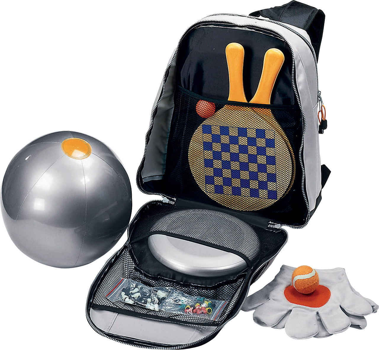 Набор пляжных игр в рюкзаке: шахматы, надувной мяч, ракетки с мячиком, игра "подбрось и поймай", фрисби