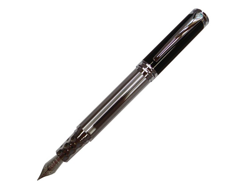 Ручка перьевая MONARQUE с колпачком. Pierre Cardin