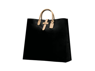 Набор Ferre (Джанфранко Ферре): дамская сумка из высококачественного материала с кожаными ручками и дизайнерскими электронными часами